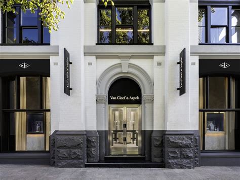 van cleef arpels perth.